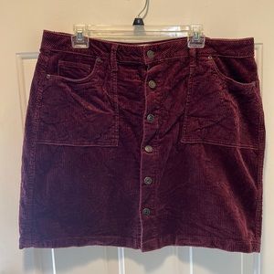Short burgundy Corduroy skirt with buttons! Super cute for the holidays!